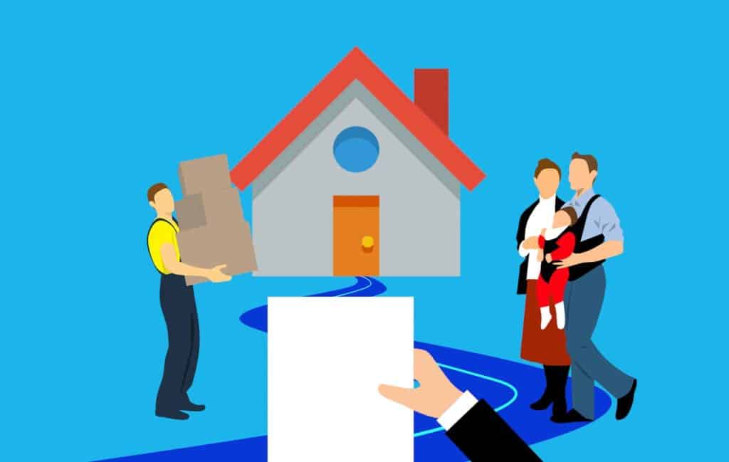זוג נכנס לדירה 